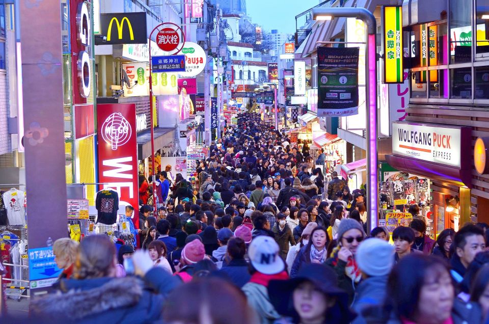 Harajuku: Audio Guide Tour of Takeshita Street - Experience Highlights