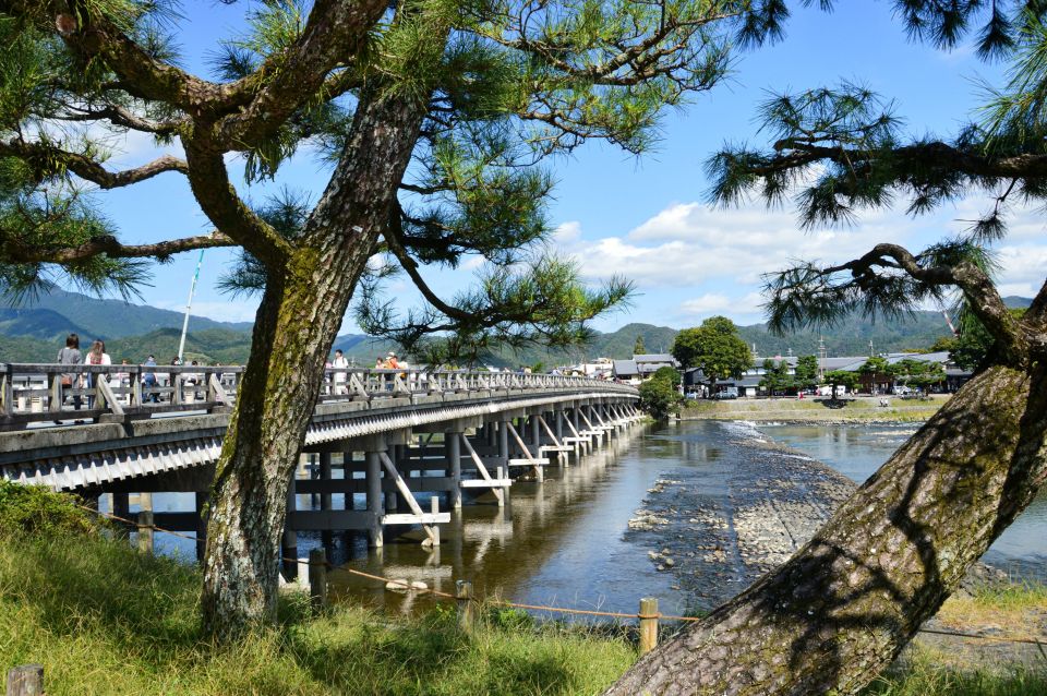 Arashiyama: Self-Guided Audio Tour Through History & Nature - Key Takeaways