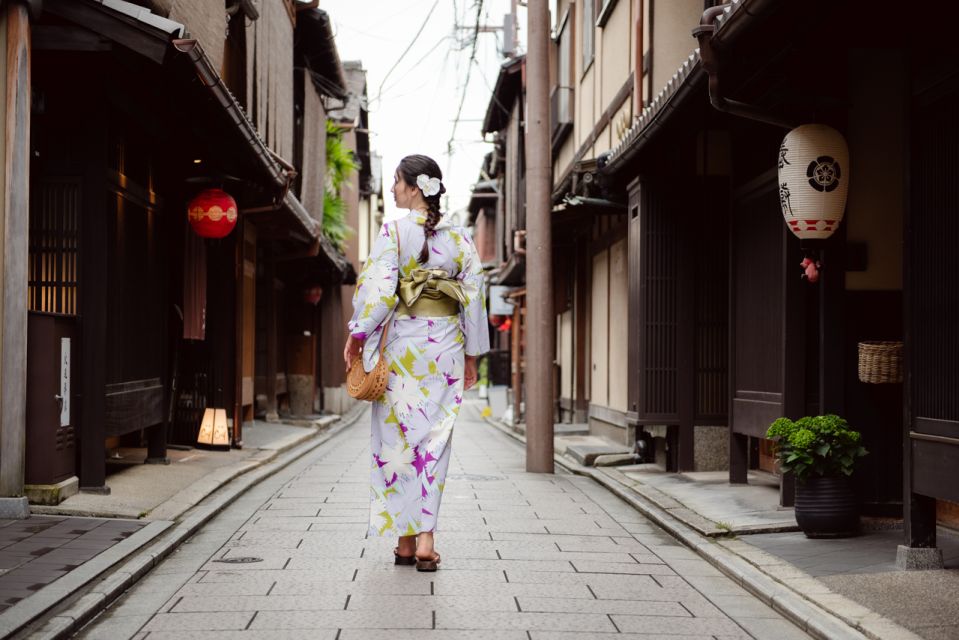 Kyoto Kimono Memories - Capture Timeless Memories in Kimono