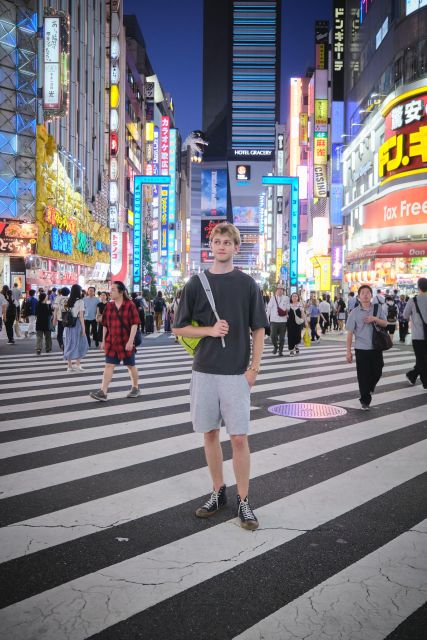 Tokyo: Shibuya & Shinjuku Photo & Vlog Shooting Tour - Itinerary