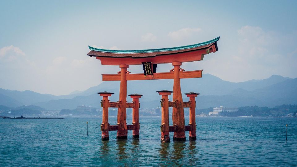 Hiroshima: Peace Memorial, Itsukushima and Miyajima Tour - Highlights