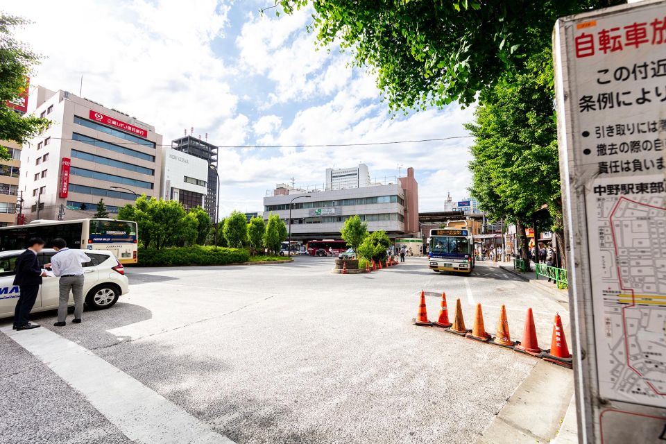 Tokyo Local Foodie Walking Tour in Nakano With a Local Guide - Experience Inclusions