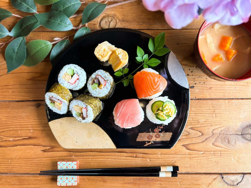 Tokyo: Create Your Own Party Sushi Platter Cooking Class - Instructor and Experience