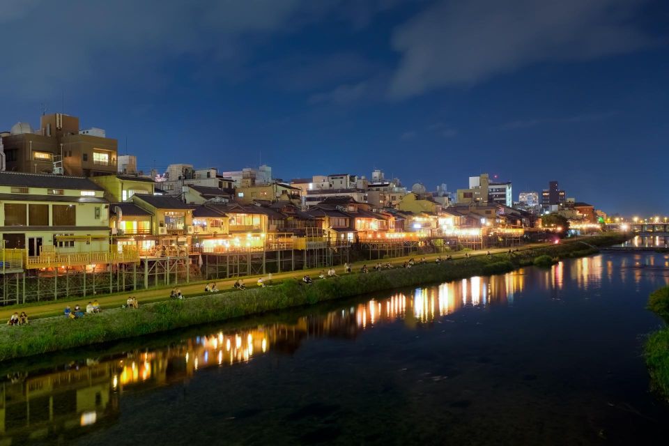 Kyoto: Gion District Highlights & Hidden Gems Walking Tour - Tranquil Oasis at Shirakawa