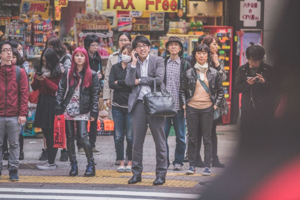 Tokyo: Japanese Shopping Secrets and Food Tastings Tour - Group Size and Languages