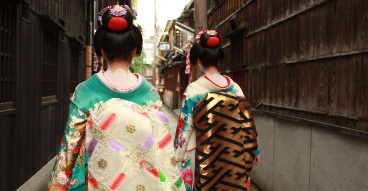 Kyoto: Gion Geisha District Walking Tour at Night - Cancellation Policy