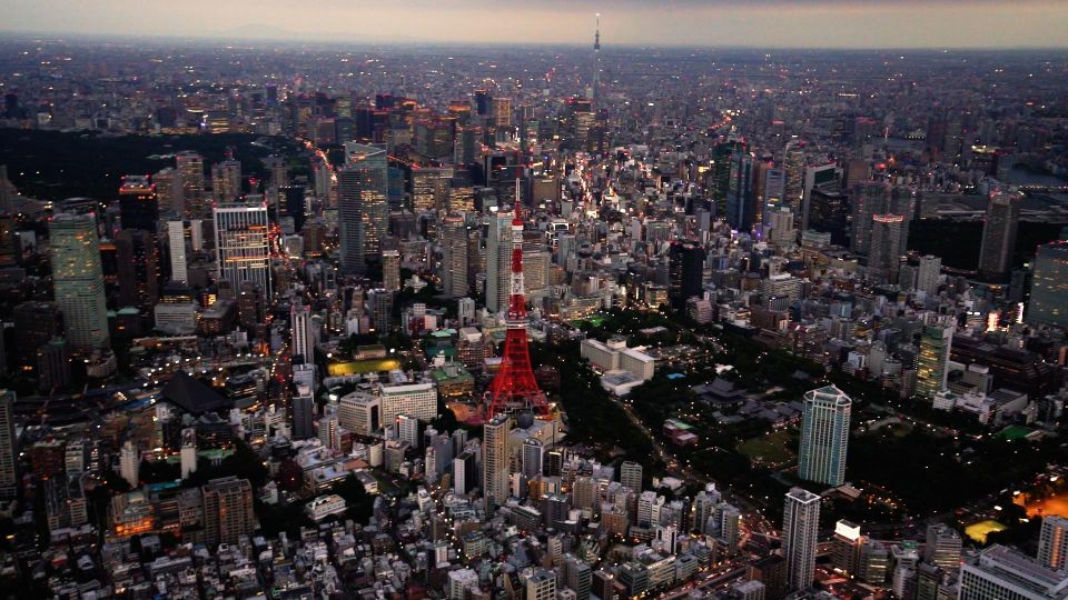 Tokyo Sightseeing Helicopter Tour for 5 Passengers - Language Options and Highlights