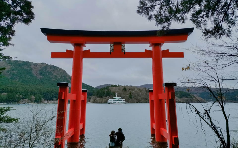 From Tokyo: Mt. Fuji And Hakone Private Sightseeing Day Trip - Booking Information and Logistics