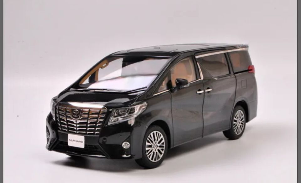 Narita Airport: Private One Way Transfer by Luxury Car/Van - Includes