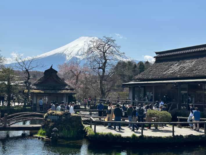 Shuttle Van Tour Mt.Fuji&Surroundings, or Mt.Fuji&Gotemba - Itinerary Options