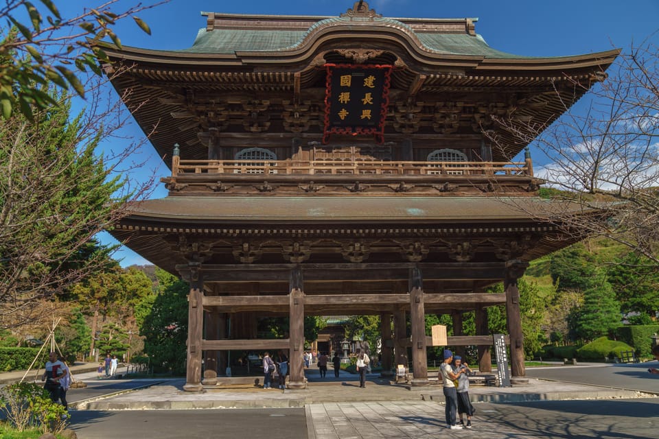 Kamakura: Full Day Private Tour With English Guide - Important Information and Restrictions