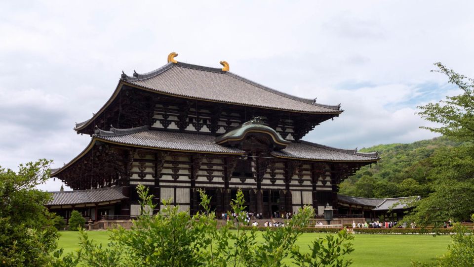 Nara Park and Kofuku-ji Audio Guide: The Enchanted Grounds - Additional Notes