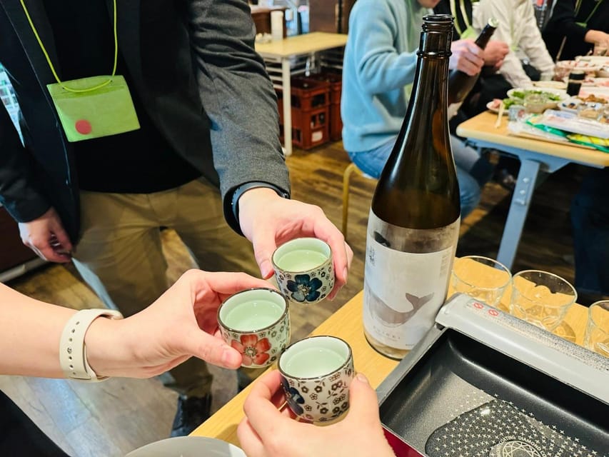 Tokyo : Shared Yakisoba Making and All-You-Can-Drink Sake - Experience Highlights