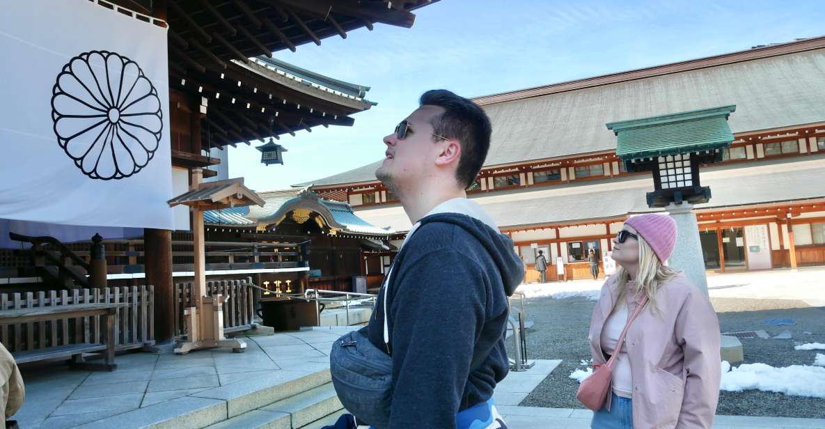 Tokyo Grand Shrines and Around Imperial Palace Walking Tour - Meeting Point