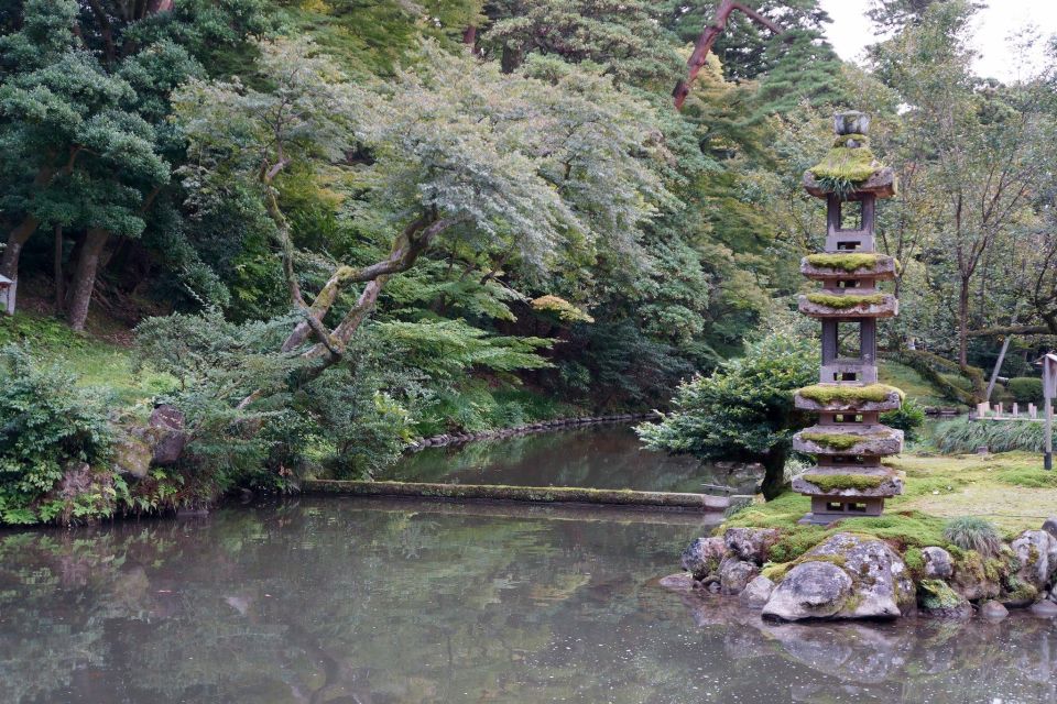 Audio Guide: Kanazawa Castle Park and Kenrokuen Garden - Important Information for Visitors