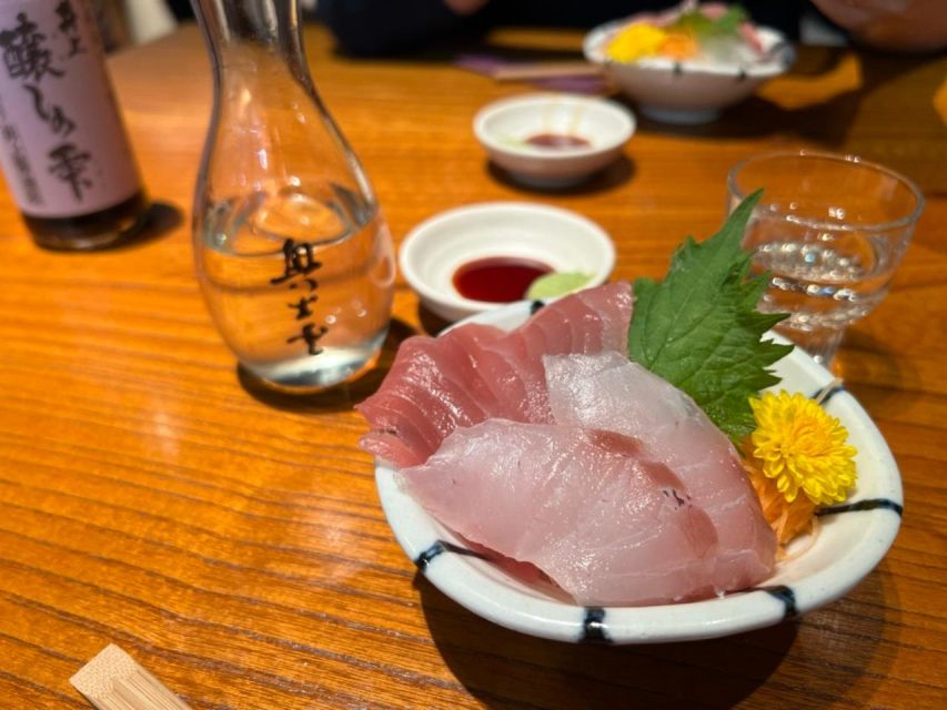 Tokyo : Yuurakucho Japanese Local Delicacies Tour - Tour Description