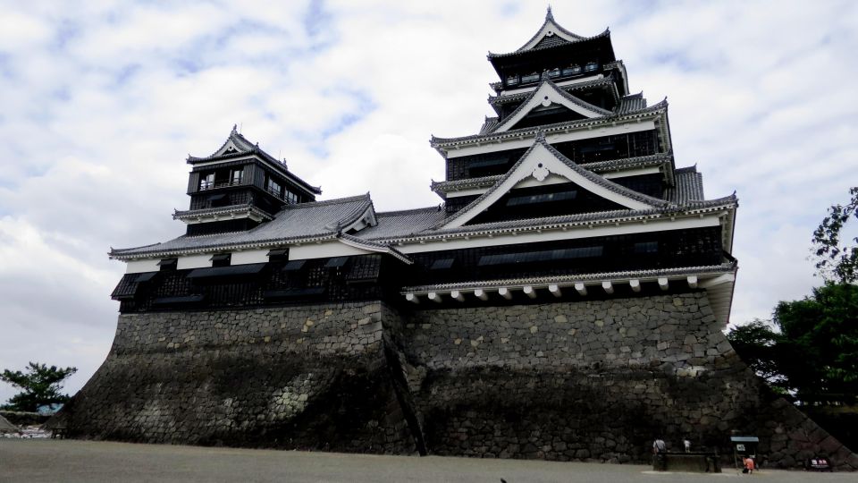 Kumamoto Castle: Audio Guide of Resilient Castle - Key Takeaways