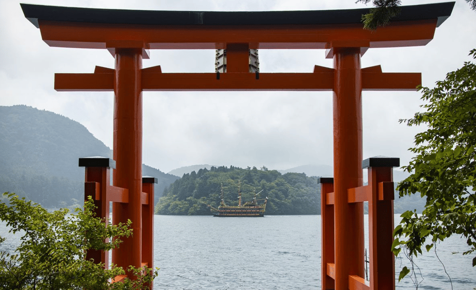 From Tokyo: Private Mount Fuji and Hakone Day Trip - Itinerary