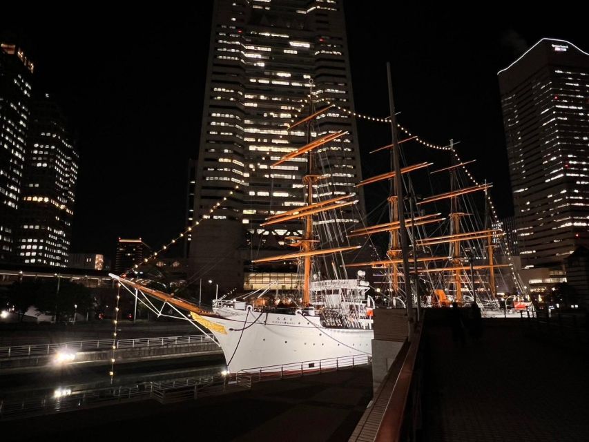 Yokohama 1.5 H Night View Walking Tour in Minatomirai - Full Description