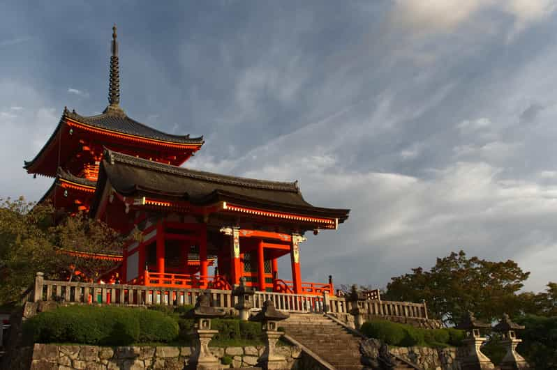 Kyoto: Higashiyama, Kiyomizudera and Yasaka Discovery Tour - Key Takeaways