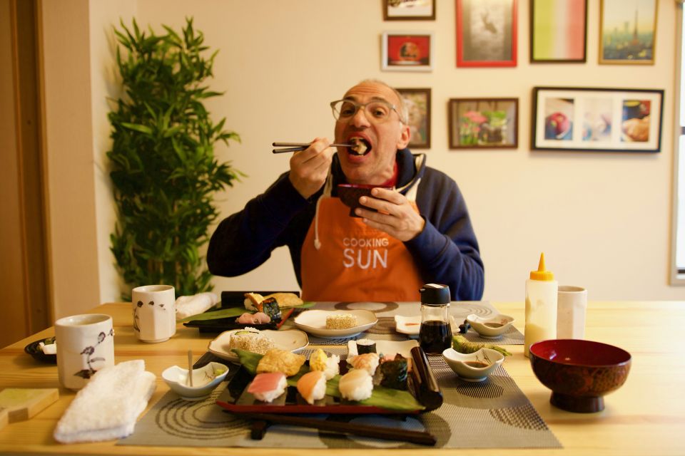 Tokyo: Sushi Making Class - Experience Description